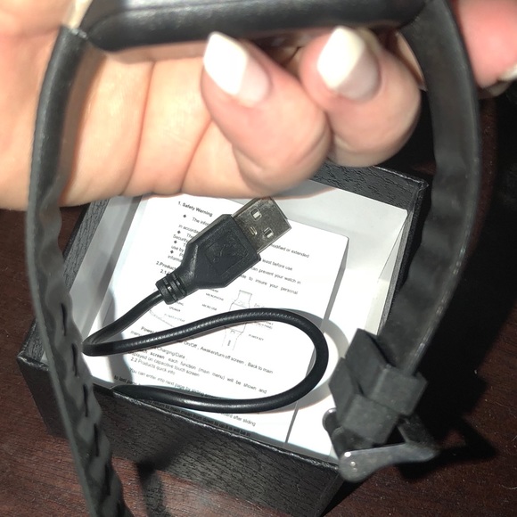 Brand new Wareable Tech Bluetooth Watch - Picture 3 of 5